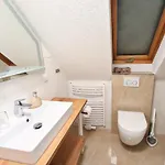 Thueringer Waldbaude טמבאך-דיטהרץ