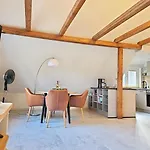 Thueringer Waldbaude * טמבאך-דיטהרץ