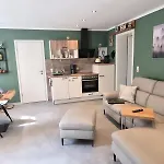 Thueringer Waldbaude טמבאך-דיטהרץ