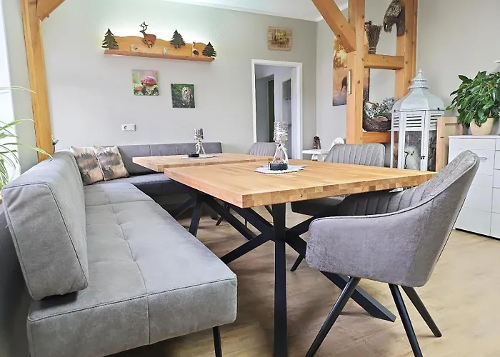 Thueringer Waldbaude * Tambach-Dietharz